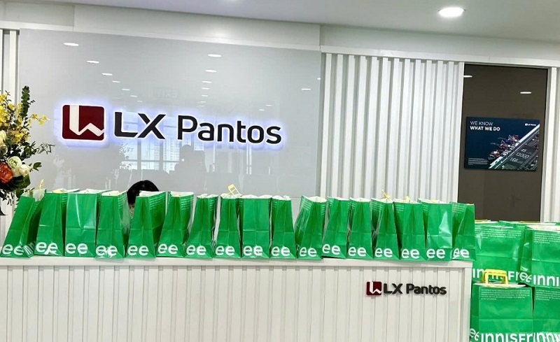 LX Pantos