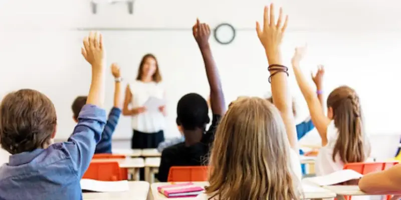 Bài học bắt đầu bằng câu hỏi thú vị tạo sự hứng thú cho học sinh